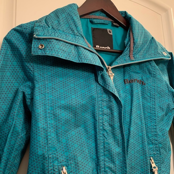 Bench Jacket - Perfect for Spring! - Picture 2 of 5